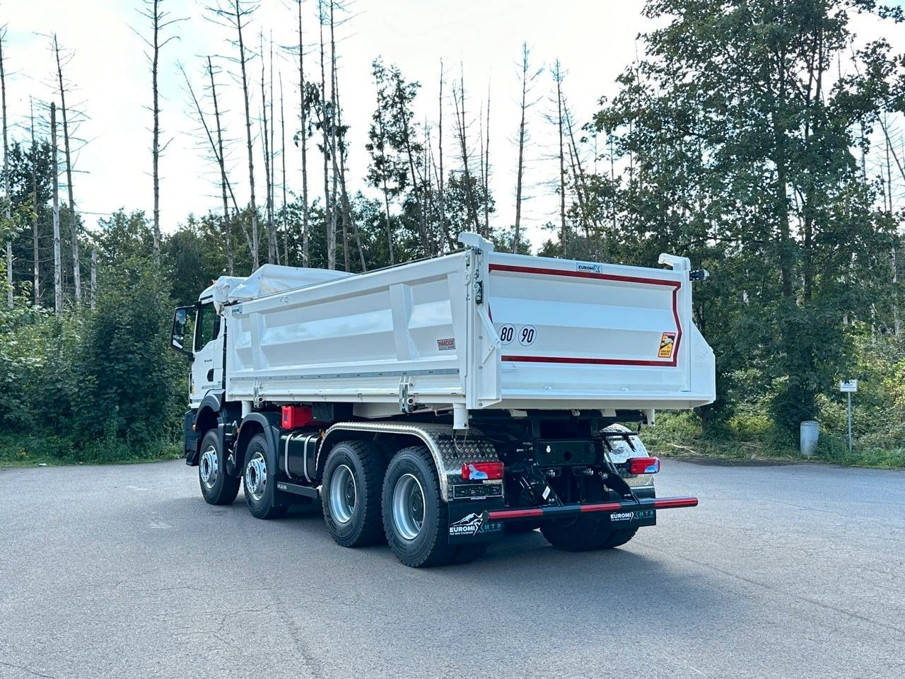 MAN TGS 41.440 8x4 EuromixMTP 3-Seiten-Kipper - Truk jungkit: gambar 3 MAN TGS 41.440 8x4 EuromixMTP 3-Seiten-Kipper - Truk jungkit: gambar 3