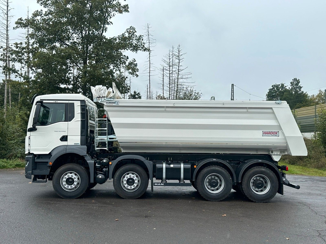 MAN TGS 41.440 BB 8X4 Euromix Mulden Kipper HARDOX - Truk jungkit: gambar 3 MAN TGS 41.440 BB 8X4 Euromix Mulden Kipper HARDOX - Truk jungkit: gambar 3
