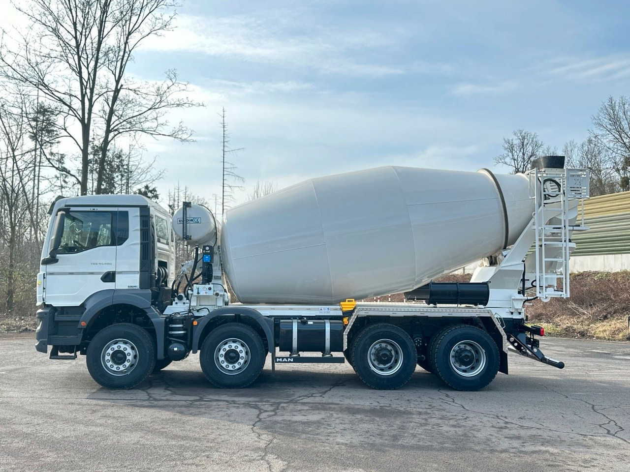 MAN TGS 41.480 8x4 /Euro6e Euromix EM 12 R - Truk pengaduk beton: gambar 4 MAN TGS 41.480 8x4 /Euro6e Euromix EM 12 R - Truk pengaduk beton: gambar 4