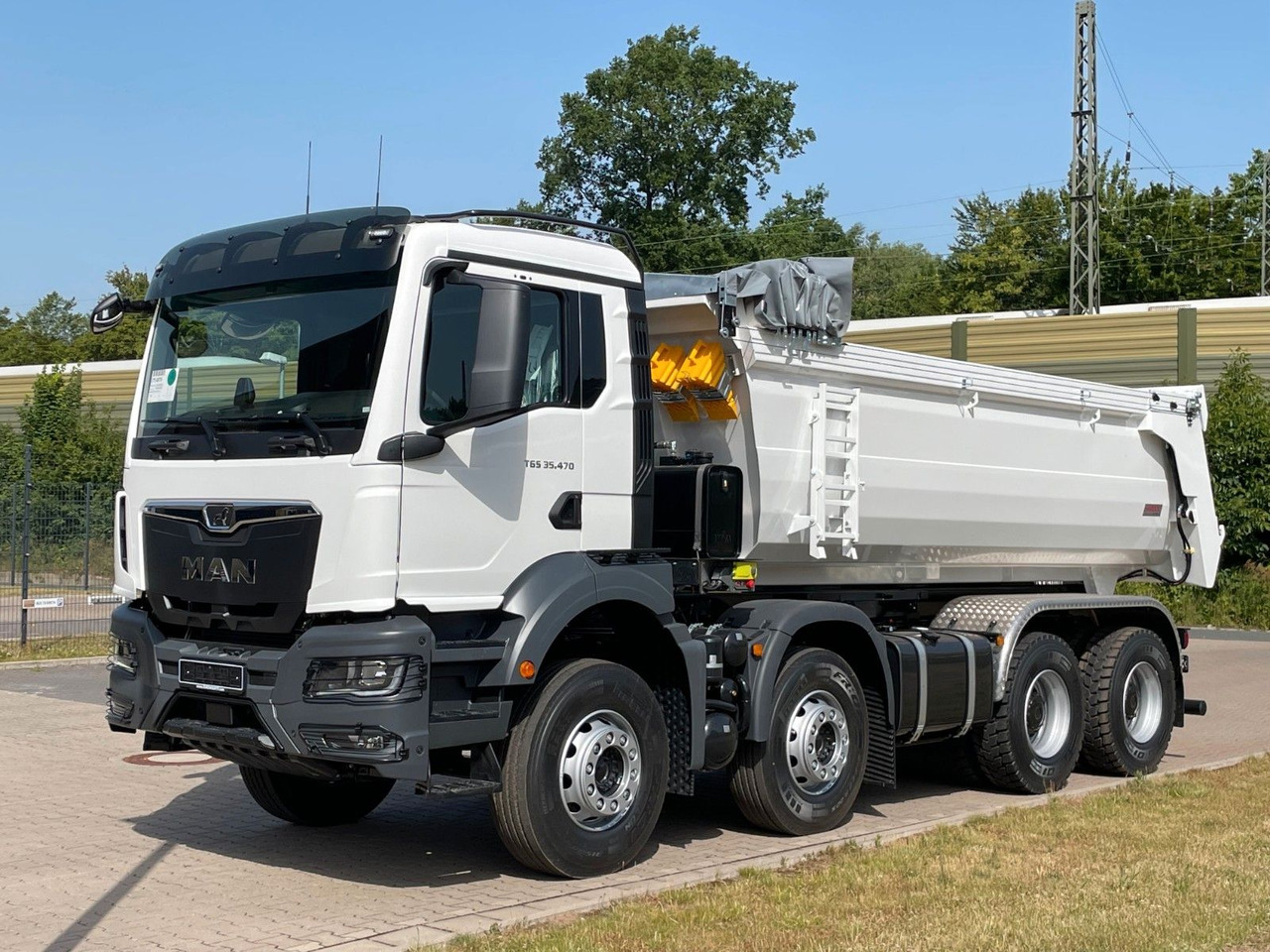 MAN TGS 41.480 8x4 /EuromixMTP /Hydraulische Klapp - Truk jungkit: gambar 2 MAN TGS 41.480 8x4 /EuromixMTP /Hydraulische Klapp - Truk jungkit: gambar 2