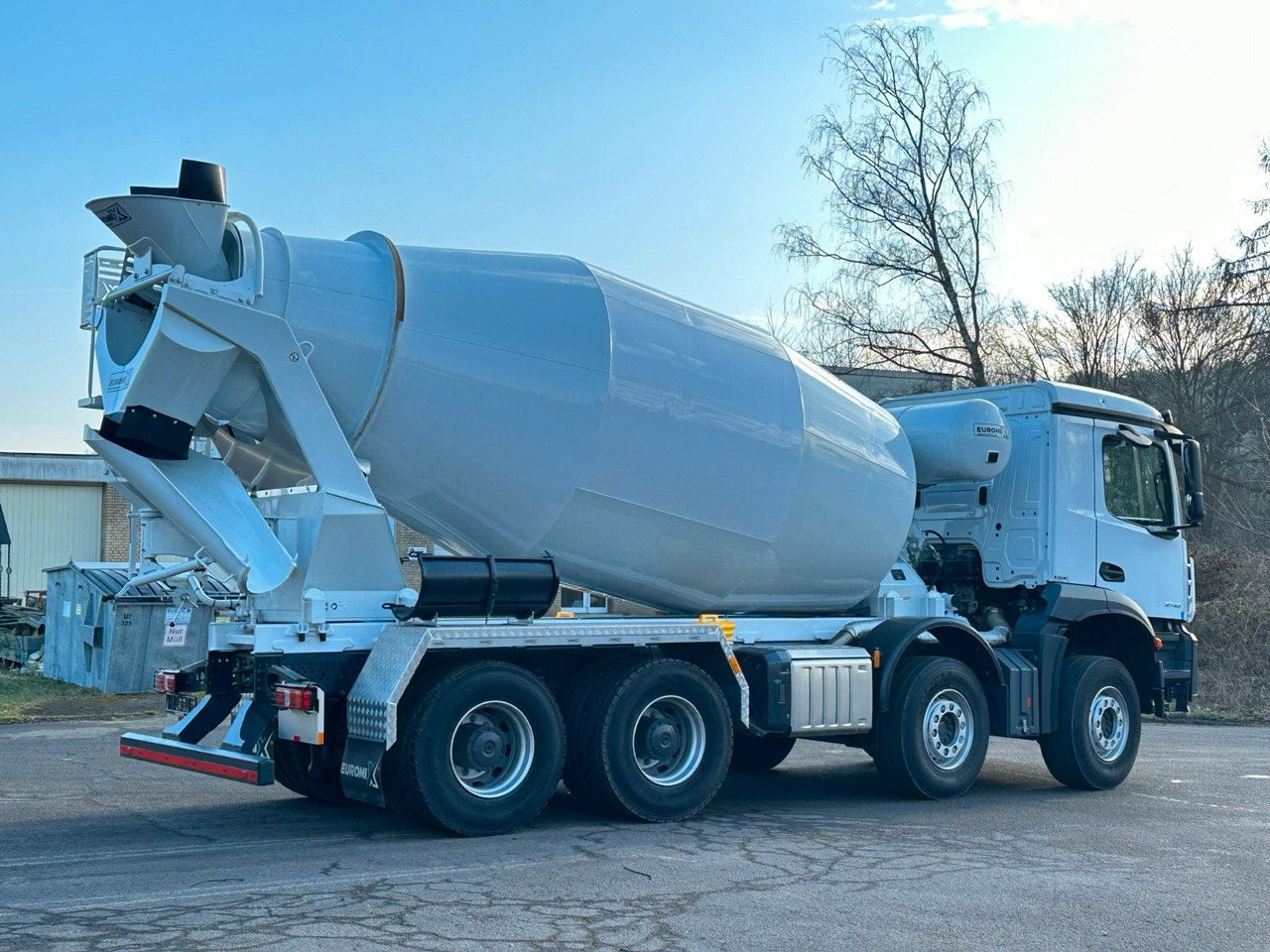 Truk pengaduk beton Mercedes-Benz Arocs 5 3743 8X4 / Euro6e EuromixMTP EM 10 L: gambar 7