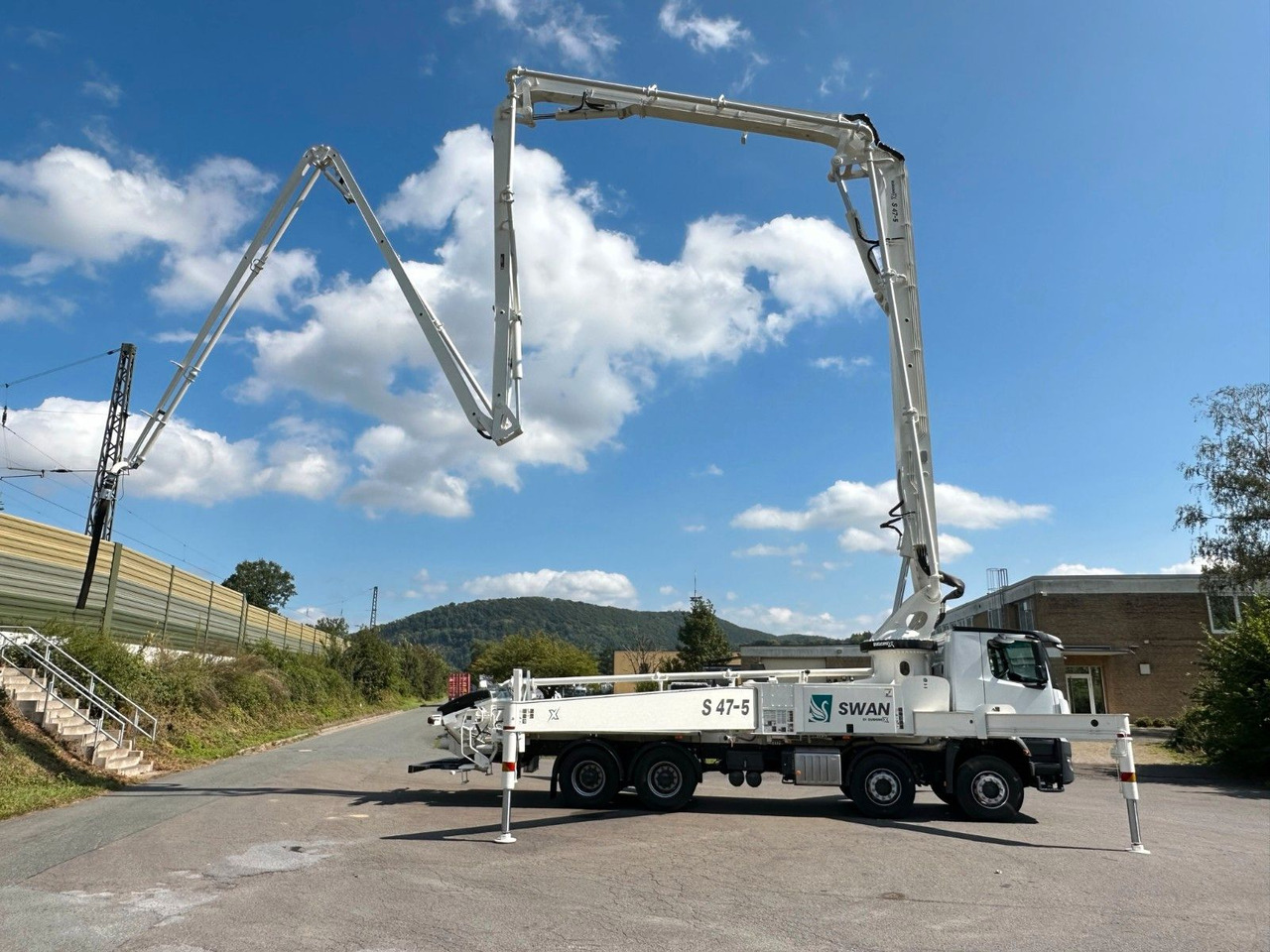 Leasing  Mercedes-Benz Arocs 5 4142  8x4 SWAN TSP 47-5 160RZ ( 47m ) Mercedes-Benz Arocs 5 4142  8x4 SWAN TSP 47-5 160RZ ( 47m ): gambar 26