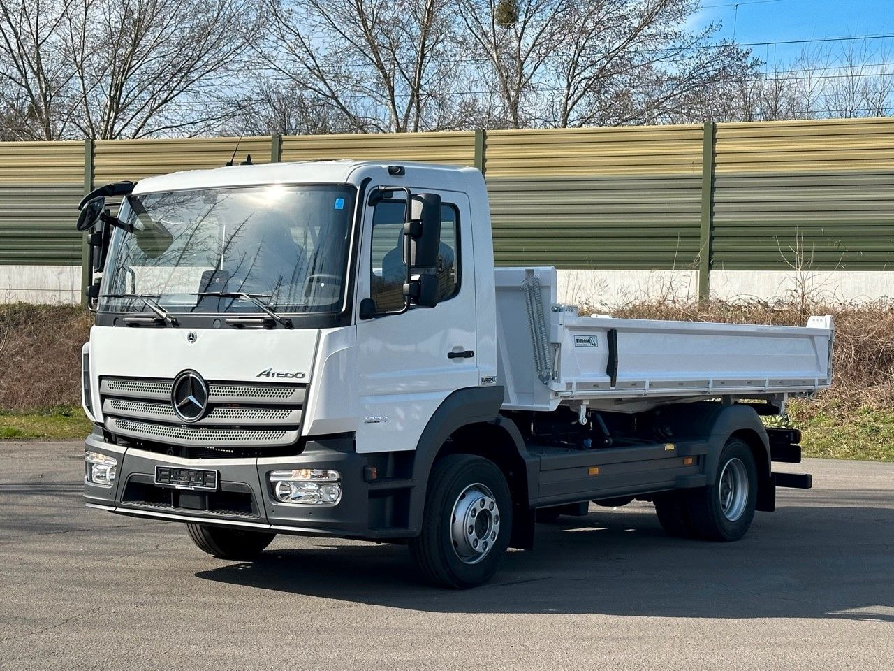 Mercedes-Benz Atego 1224 K EuromixMTP 3-Seiten-Kipper - Truk jungkit: gambar 2 Mercedes-Benz Atego 1224 K EuromixMTP 3-Seiten-Kipper - Truk jungkit: gambar 2