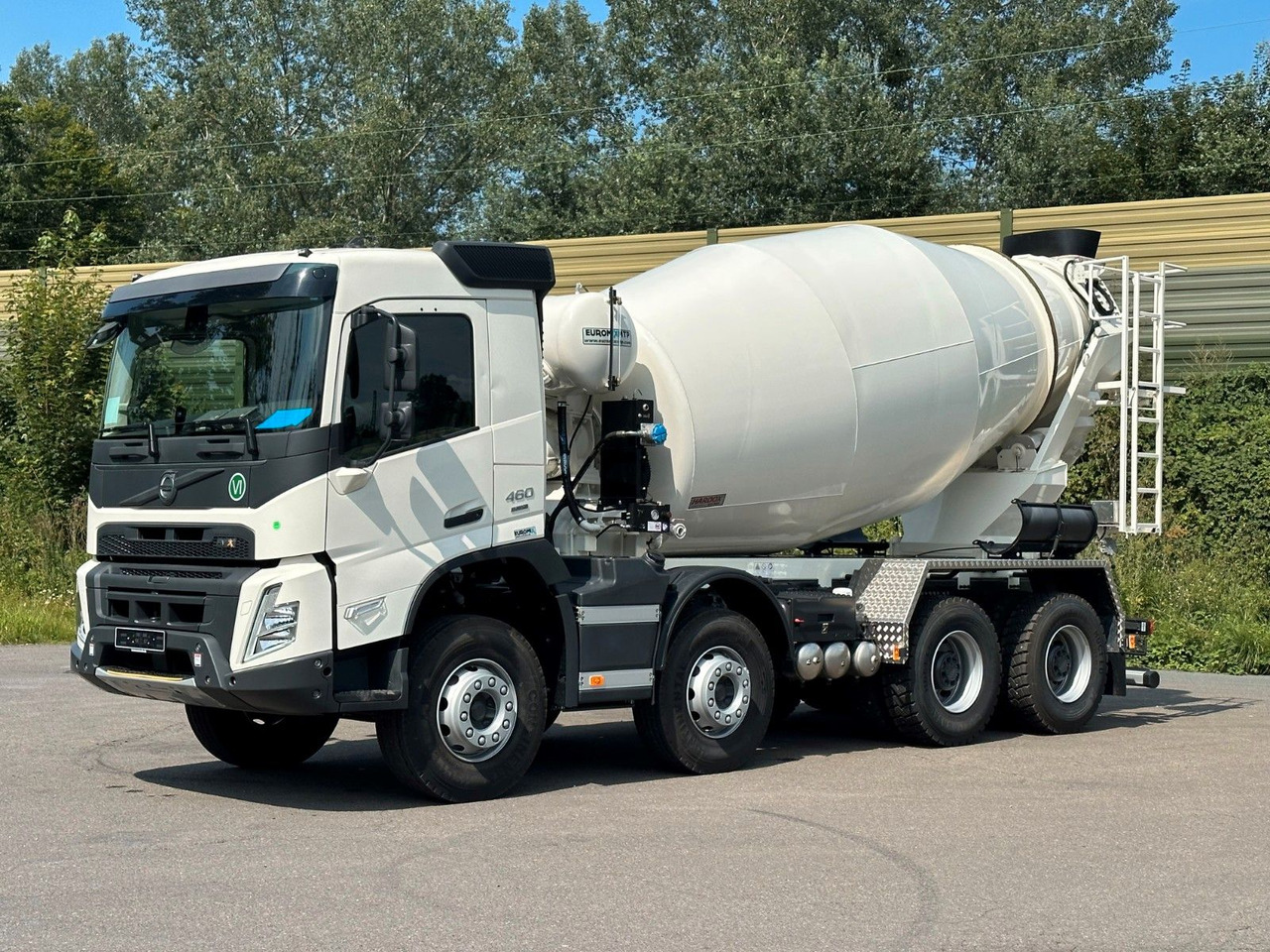 Volvo FMX 500 8X4 Retarder EuromixMTP EM 9 L - Truk pengaduk beton: gambar 1 Volvo FMX 500 8X4 Retarder EuromixMTP EM 9 L - Truk pengaduk beton: gambar 1