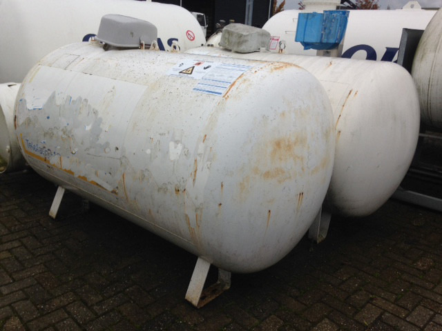 2700L(1,35 ton) Gastanks - Gas, Gaz, LPG, GPL, Propane, Butane tanks aboveground Used Tanks - Tangki bahan bakar: gambar 3 2700L(1,35 ton) Gastanks - Gas, Gaz, LPG, GPL, Propane, Butane tanks aboveground Used Tanks - Tangki bahan bakar: gambar 3