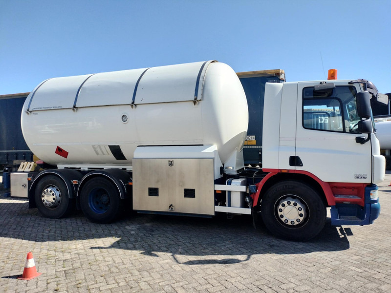 DAF FAN CF75. 6x2 -24030 L Gas tank truck -Gas, Gaz, LPG, GPL, Propane, Butane tank, Gastank ID 2.166 Rootselaar, flowmeter, pump, sunroof on tank - Truk tangki: gambar 1 DAF FAN CF75. 6x2 -24030 L Gas tank truck -Gas, Gaz, LPG, GPL, Propane, Butane tank, Gastank ID 2.166 Rootselaar, flowmeter, pump, sunroof on tank - Truk tangki: gambar 1