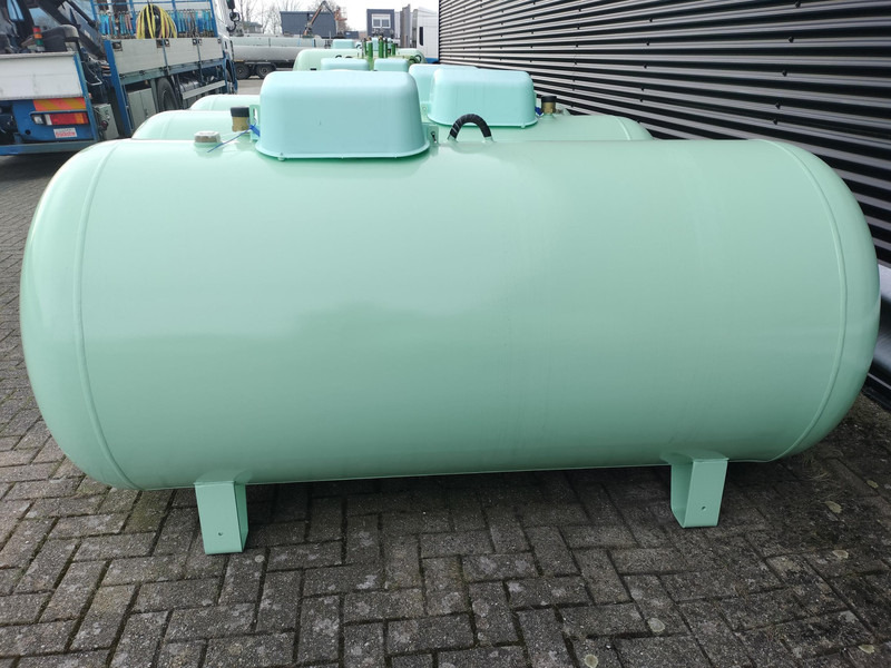 De Visser Propaan/Butaan LPG tank 1600 (0,8 ton) Gastank, Gas, Gaz, LPG, GPL, Propane, Butane Ø1000 including tankfittings - Tangki bahan bakar untuk Truk: gambar 1 De Visser Propaan/Butaan LPG tank 1600 (0,8 ton) Gastank, Gas, Gaz, LPG, GPL, Propane, Butane Ø1000 including tankfittings - Tangki bahan bakar untuk Truk: gambar 1