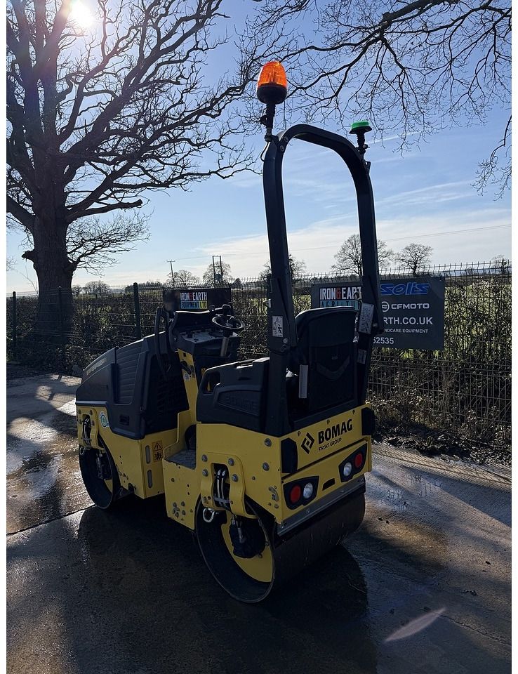 Bomag BW80 AD-5 Roller - Roller jalan: gambar 3 Bomag BW80 AD-5 Roller - Roller jalan: gambar 3