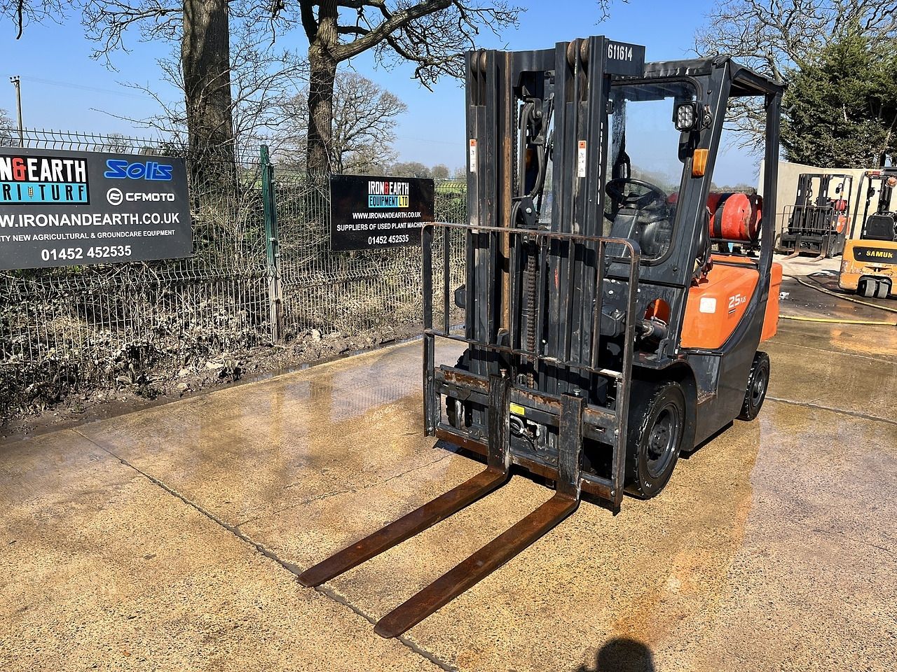 Doosan G25GP Forklift - Peralatan lainnya: gambar 2 Doosan G25GP Forklift - Peralatan lainnya: gambar 2
