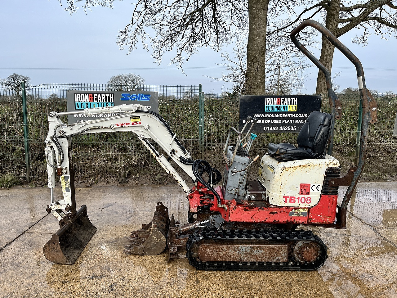 Takeuchi TB108 Excavator - Peralatan lainnya: gambar 1 Takeuchi TB108 Excavator - Peralatan lainnya: gambar 1