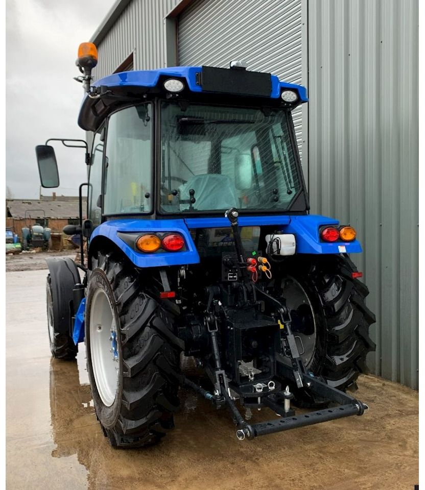 Solis S50 Shuttle XL Cab 4WD Compact Tractor - Traktor kompak: gambar 3 Solis S50 Shuttle XL Cab 4WD Compact Tractor - Traktor kompak: gambar 3
