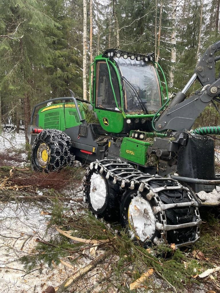 John Deere 1070 G - Peralatan pemanen: gambar 2 John Deere 1070 G - Peralatan pemanen: gambar 2