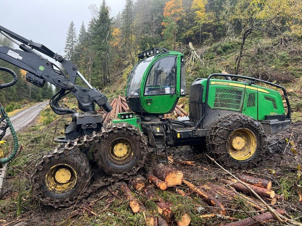 John Deere 1270 E - Peralatan pemanen: gambar 4 John Deere 1270 E - Peralatan pemanen: gambar 4
