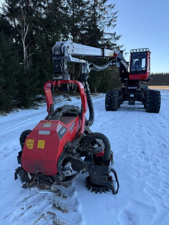 Peralatan pemanen Komatsu 931 XC: gambar 12 Peralatan pemanen Komatsu 931 XC: gambar 12