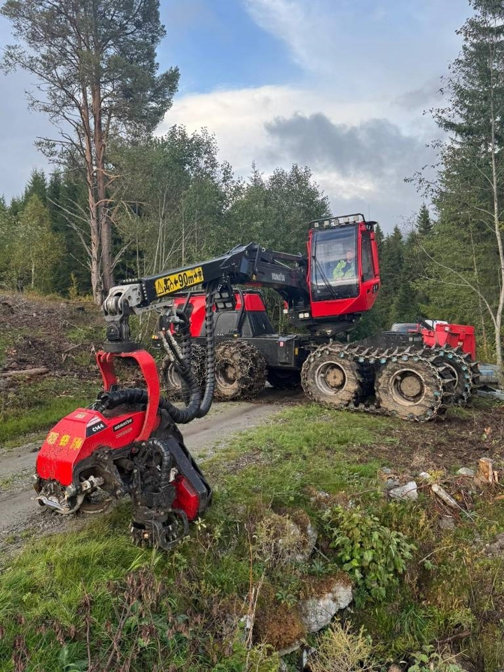 Komatsu 951 XC - Peralatan pemanen: gambar 2 Komatsu 951 XC - Peralatan pemanen: gambar 2