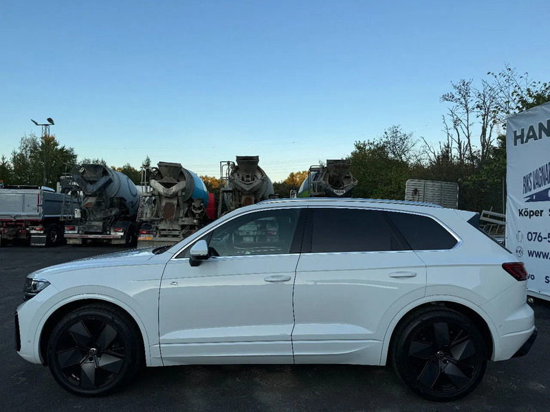 Volkswagen Touareg R-Line TDI 286HP, 4.000km, 2024 - Mobil SUV: gambar 4 Volkswagen Touareg R-Line TDI 286HP, 4.000km, 2024 - Mobil SUV: gambar 4