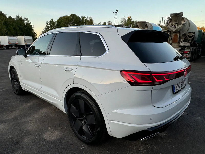 Volkswagen Touareg R-Line TDI 286HP, 4.000km, 2024 - Mobil SUV: gambar 5 Volkswagen Touareg R-Line TDI 286HP, 4.000km, 2024 - Mobil SUV: gambar 5