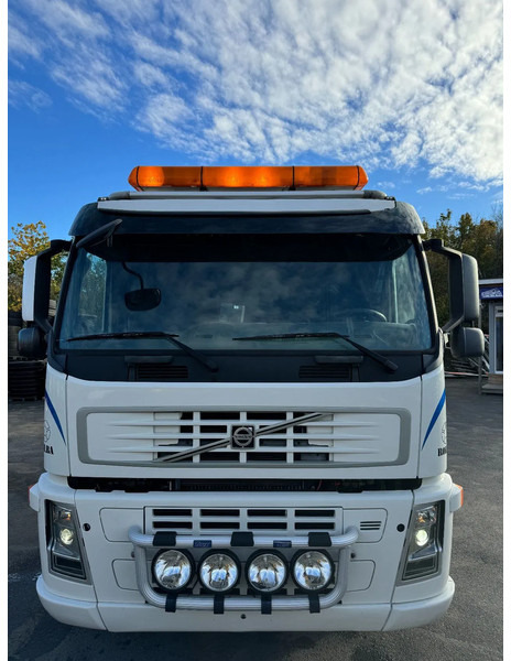Volvo FM 420 6x2*4, 15m3 Vacuum-truck, 2010 - Truk vakum: gambar 2 Volvo FM 420 6x2*4, 15m3 Vacuum-truck, 2010 - Truk vakum: gambar 2