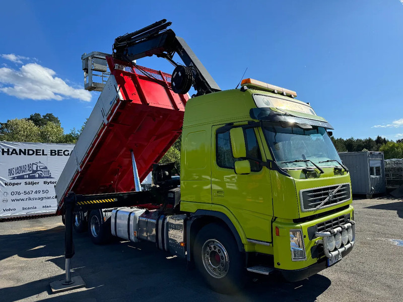 Volvo FM 6x2, Tipper + Crane and Skylift, 2009 - Truk jungkit, Truk derek: gambar 1 Volvo FM 6x2, Tipper + Crane and Skylift, 2009 - Truk jungkit, Truk derek: gambar 1