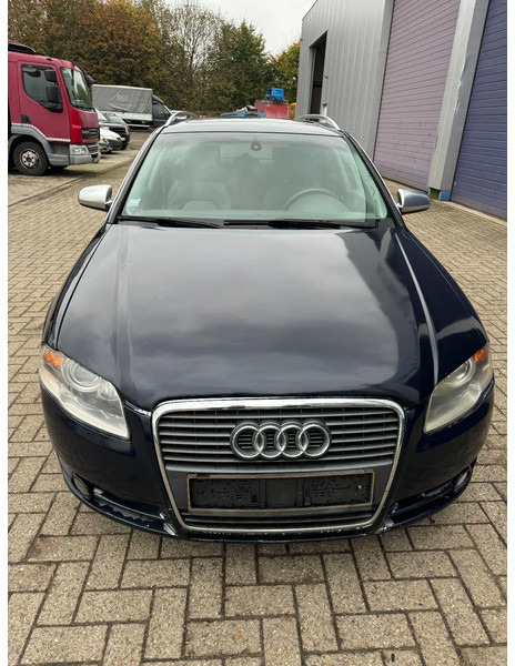 Audi A4 **3.0TDI V6-S-LINE** - Mobil: gambar 2 Audi A4 **3.0TDI V6-S-LINE** - Mobil: gambar 2