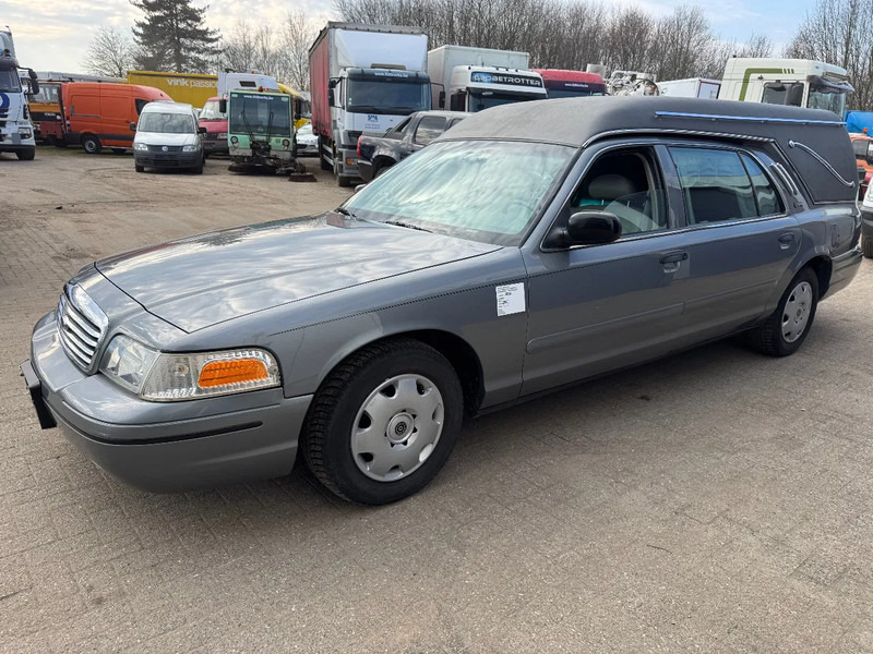 Ford VICTORIA CROWN **CORBILLARD-HEARSE-BESTATTUNGSWAGEN** - Mobil: gambar 2 Ford VICTORIA CROWN **CORBILLARD-HEARSE-BESTATTUNGSWAGEN** - Mobil: gambar 2