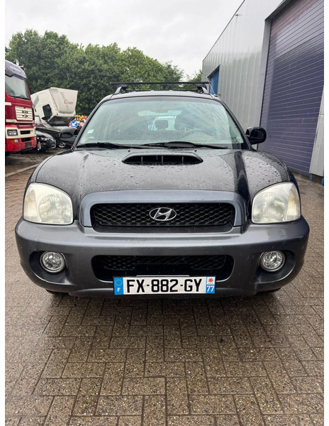 Hyundai Santa Fe **2.0CRDI-4WD-AIRCO-CLIME** - Mobil SUV: gambar 2 Hyundai Santa Fe **2.0CRDI-4WD-AIRCO-CLIME** - Mobil SUV: gambar 2