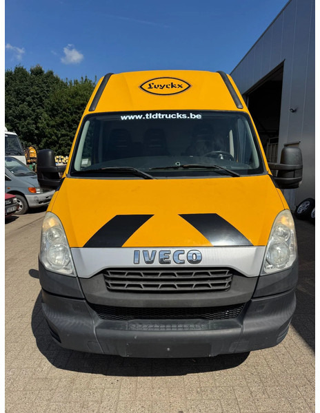 Iveco Daily **50C17-MAXI-EURO 5-AC** - Van panel: gambar 2 Iveco Daily **50C17-MAXI-EURO 5-AC** - Van panel: gambar 2