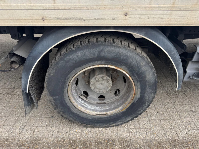Mercedes-Benz Atego 1218 **MANUAL GEARBOX-STEEL SUSPENSION** - Truk box: gambar 4 Mercedes-Benz Atego 1218 **MANUAL GEARBOX-STEEL SUSPENSION** - Truk box: gambar 4