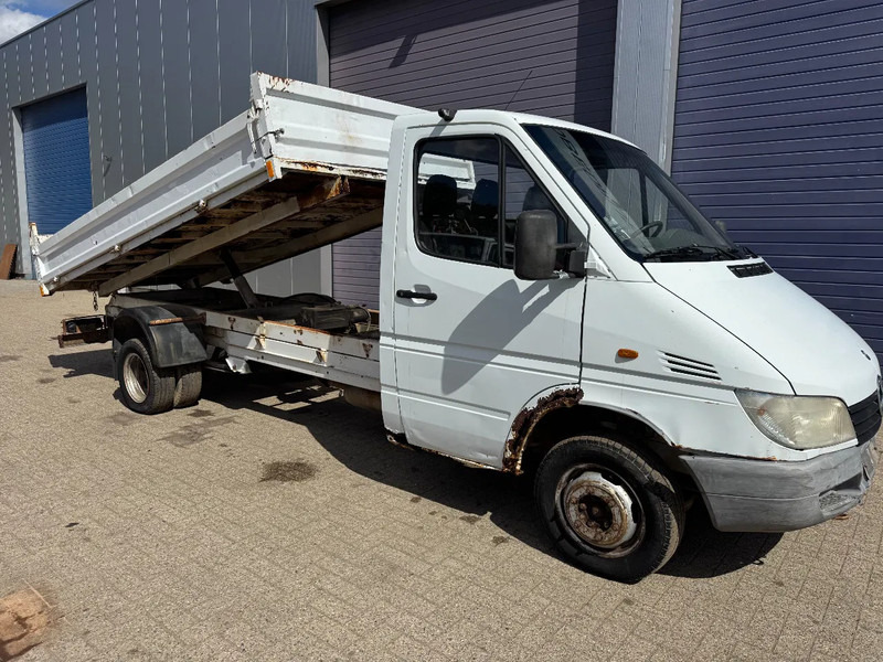 Mercedes-Benz Sprinter 411 **KIPPER-DUMPER-TIPPER** - Van jungkit: gambar 3 Mercedes-Benz Sprinter 411 **KIPPER-DUMPER-TIPPER** - Van jungkit: gambar 3