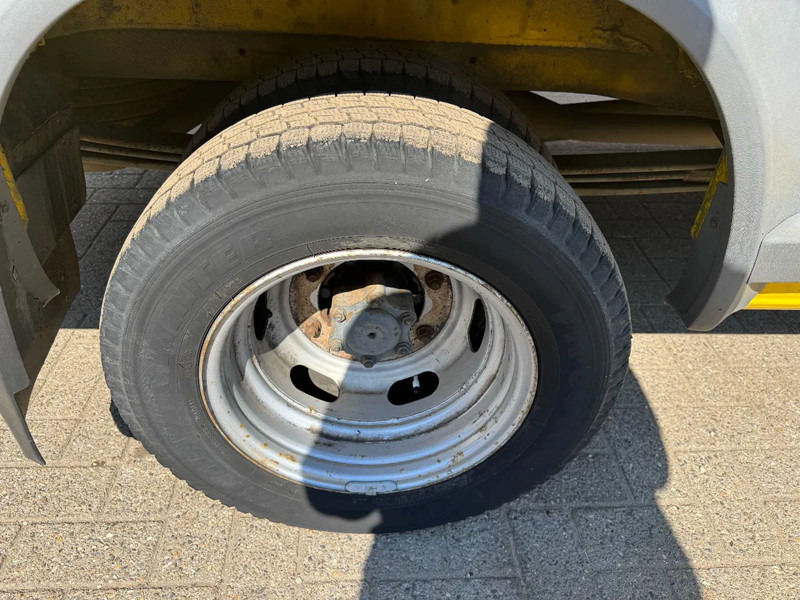 Mercedes-Benz Sprinter **414 PETROL-ESSENCE-115000Km** - Van panel: gambar 4 Mercedes-Benz Sprinter **414 PETROL-ESSENCE-115000Km** - Van panel: gambar 4