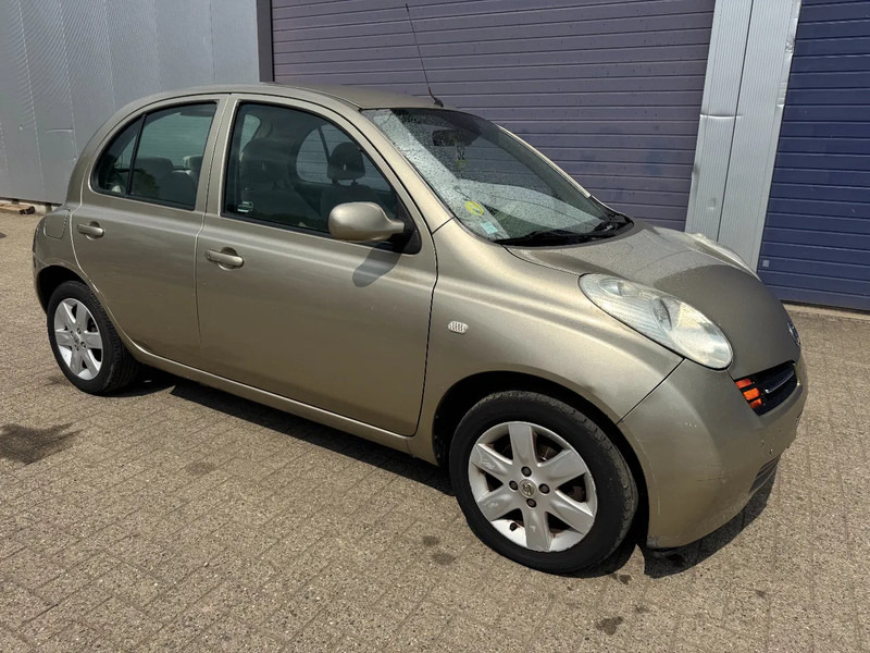 Nissan Micra **PETROL-ESSENCE-AIRCO** - Mobil: gambar 1 Nissan Micra **PETROL-ESSENCE-AIRCO** - Mobil: gambar 1