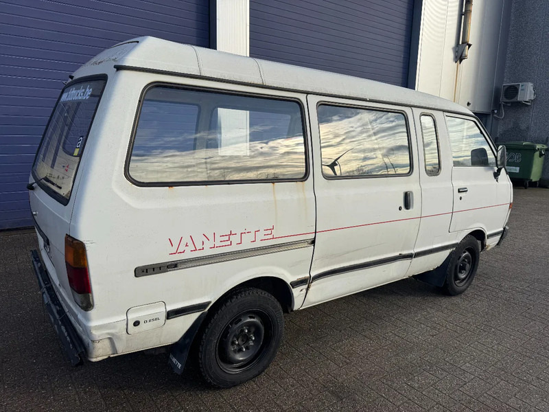 Nissan Vanette **DIESEL-FRANCH ORIGINE** - Van kecil: gambar 4 Nissan Vanette **DIESEL-FRANCH ORIGINE** - Van kecil: gambar 4