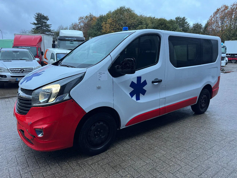 Opel Vivaro **AMBULANCE-RETTUNGSWAGEN** - Ambulans: gambar 2 Opel Vivaro **AMBULANCE-RETTUNGSWAGEN** - Ambulans: gambar 2