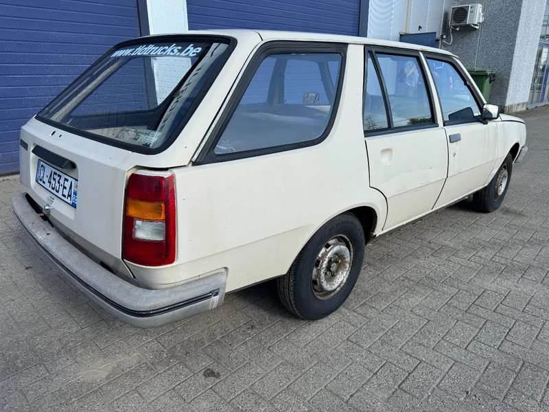 Renault 18 **ESSENCE-PETROL** - Station wagon: gambar 4 Renault 18 **ESSENCE-PETROL** - Station wagon: gambar 4