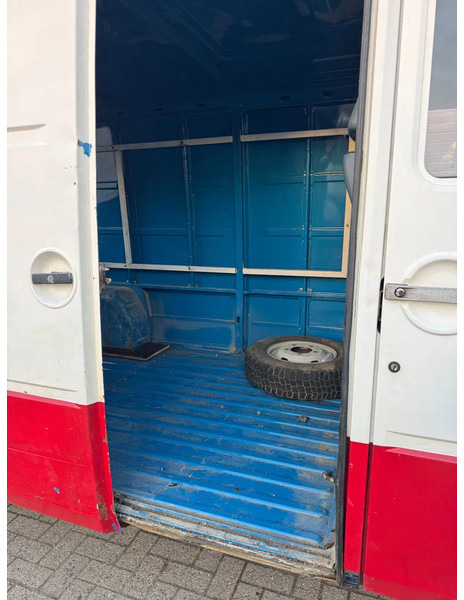 Renault Master **T35D-CAMIONETTE FRANCAIS** - Van panel: gambar 4 Renault Master **T35D-CAMIONETTE FRANCAIS** - Van panel: gambar 4