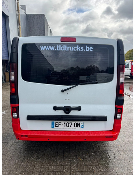 Renault Trafic **AMBULANCE-EURO 5-AC-DCI120** - Ambulans: gambar 5 Renault Trafic **AMBULANCE-EURO 5-AC-DCI120** - Ambulans: gambar 5