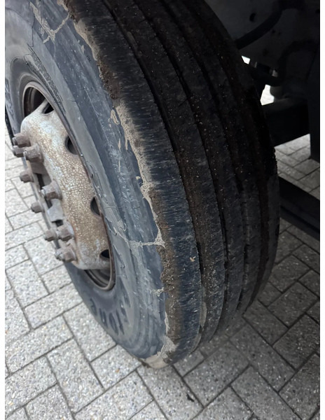 Scania R143-450 V8 **FRENCH TRUCK-TOPSHAPE** - Truk berpendingin: gambar 4 Scania R143-450 V8 **FRENCH TRUCK-TOPSHAPE** - Truk berpendingin: gambar 4