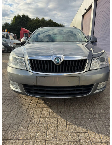 Škoda Octavia **EURO5-BELGIAN CAR** - Mobil: gambar 2 Škoda Octavia **EURO5-BELGIAN CAR** - Mobil: gambar 2