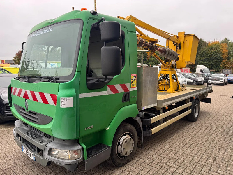 Renault Midlum 190 **WORKING PLATFORM-NACELLE** - Truk: gambar 3 Renault Midlum 190 **WORKING PLATFORM-NACELLE** - Truk: gambar 3