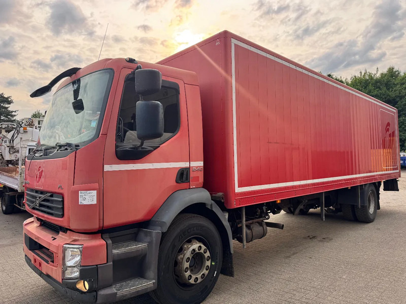Volvo FL 240 **EURO4-BOITE MANUELLE** - Truk box: gambar 1 Volvo FL 240 **EURO4-BOITE MANUELLE** - Truk box: gambar 1