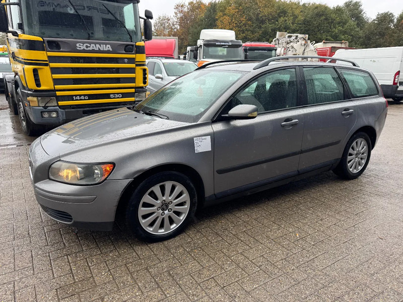 Volvo V50 **AIRCO-BELGIAN CAR** - Mobil: gambar 3 Volvo V50 **AIRCO-BELGIAN CAR** - Mobil: gambar 3