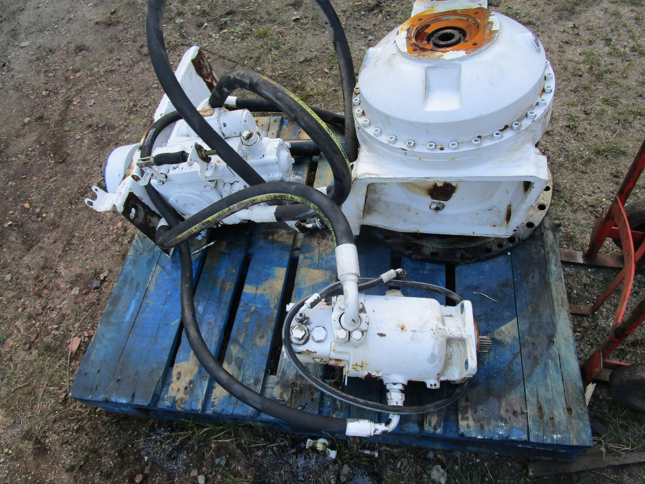 CONCRETE MIXER DRIVELINE & GEARBOX COMPLETE - Gearbox untuk Kendaraan Kota/ Khusus: gambar 5 CONCRETE MIXER DRIVELINE & GEARBOX COMPLETE - Gearbox untuk Kendaraan Kota/ Khusus: gambar 5
