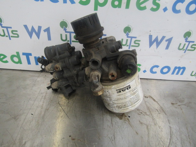 DAF LF 220 ‘KNORR BREMSE’ AIR DRYER P/NO K048309/AE4563 - Kabin dan interior untuk Truk: gambar 1 DAF LF 220 ‘KNORR BREMSE’ AIR DRYER P/NO K048309/AE4563 - Kabin dan interior untuk Truk: gambar 1