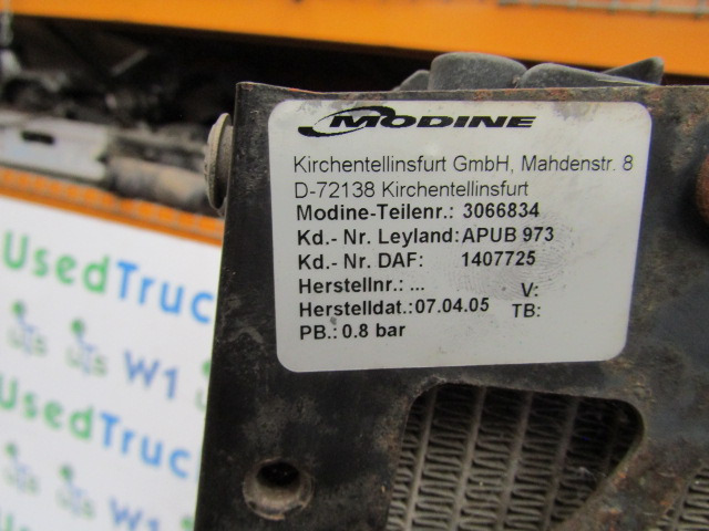 DAF LF 55 RADIATOR P/NO 3066834 - Radiator untuk Truk: gambar 2 DAF LF 55 RADIATOR P/NO 3066834 - Radiator untuk Truk: gambar 2