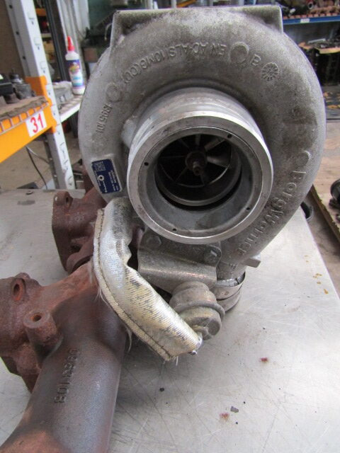 DAF XF 105 460 (MX340SI) TURBO & MANIFOLD COMPLETE ‘BORG WARNER’ 13879980066 - Turbo untuk Truk: gambar 2 DAF XF 105 460 (MX340SI) TURBO & MANIFOLD COMPLETE ‘BORG WARNER’ 13879980066 - Turbo untuk Truk: gambar 2