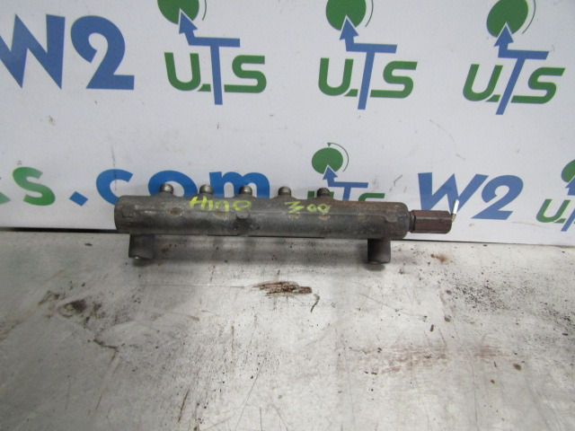 HINO 300 SERIES (N04C) FUEL RAIL - Suku Cadang Mesin untuk Truk: gambar 2 HINO 300 SERIES (N04C) FUEL RAIL - Suku Cadang Mesin untuk Truk: gambar 2