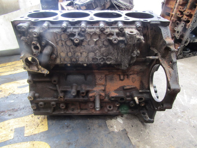 ISUZU 4HK1 NQR/N75 - Suku Cadang Mesin untuk Truk: gambar 4 ISUZU 4HK1 NQR/N75 - Suku Cadang Mesin untuk Truk: gambar 4
