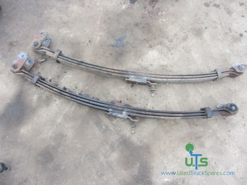 ISUZU NQR FRONT SPRING 3 LEAF - Penangguhan untuk Truk: gambar 1 ISUZU NQR FRONT SPRING 3 LEAF - Penangguhan untuk Truk: gambar 1