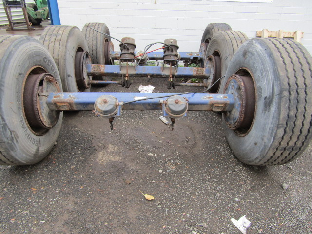 ITEM FOR SALE – BPW 22.5 DRUM BRAKE AXLES TYPE HSF 9010 ECO (CHOICE AVAILABLE) - Poros dan bagian untuk Trailer: gambar 1 ITEM FOR SALE – BPW 22.5 DRUM BRAKE AXLES TYPE HSF 9010 ECO (CHOICE AVAILABLE) - Poros dan bagian untuk Trailer: gambar 1