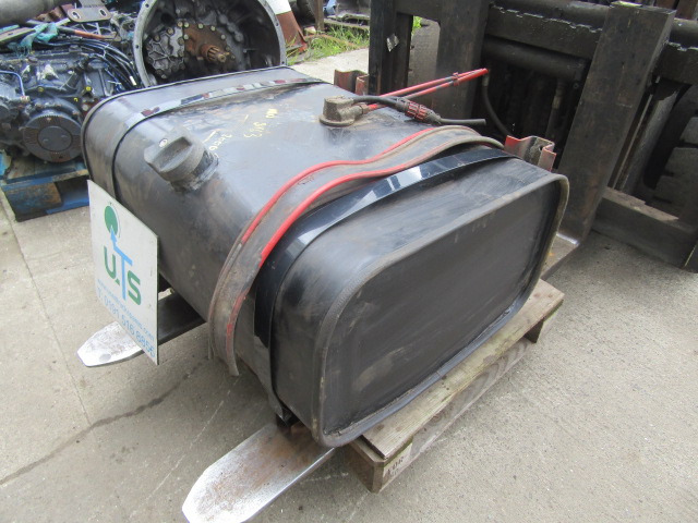 MAN 8163 (LE2000) FUEL TANK COMPLETE - Tangki bahan bakar untuk Truk: gambar 3 MAN 8163 (LE2000) FUEL TANK COMPLETE - Tangki bahan bakar untuk Truk: gambar 3